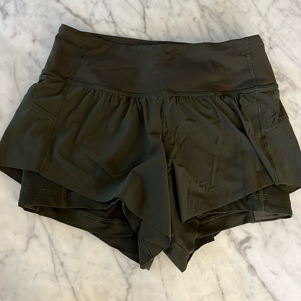 Lululemon running short